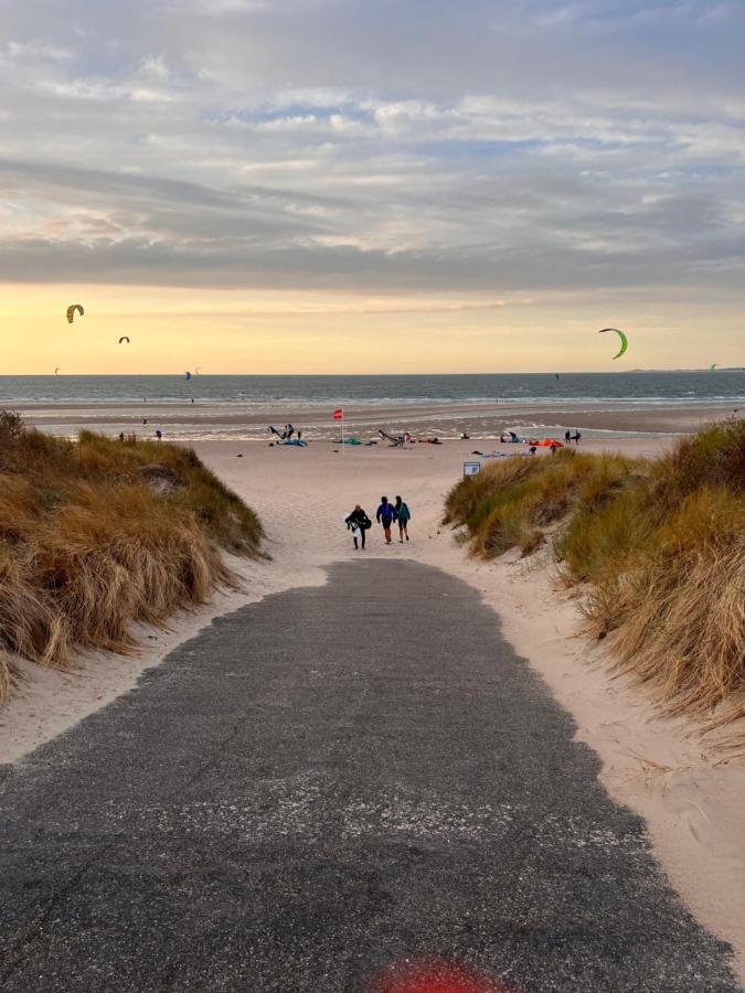 Hotel Etoile Aan Zee Vrouwenpolder Exterior foto